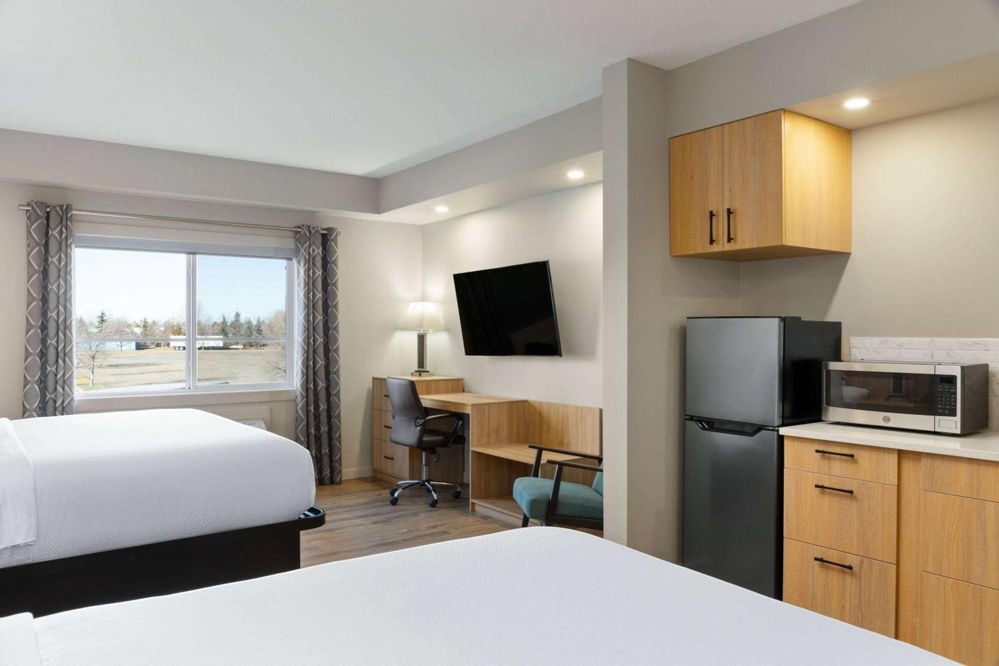 Baymont By Wyndham West Edmonton Hotell Eksteriør bilde